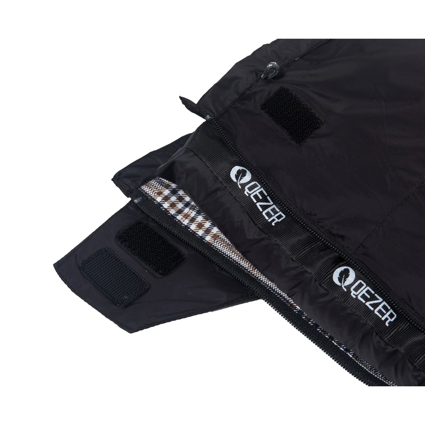 Hook-and-loop zipper guard and insulated draft tube on QEZER sleeping bag
