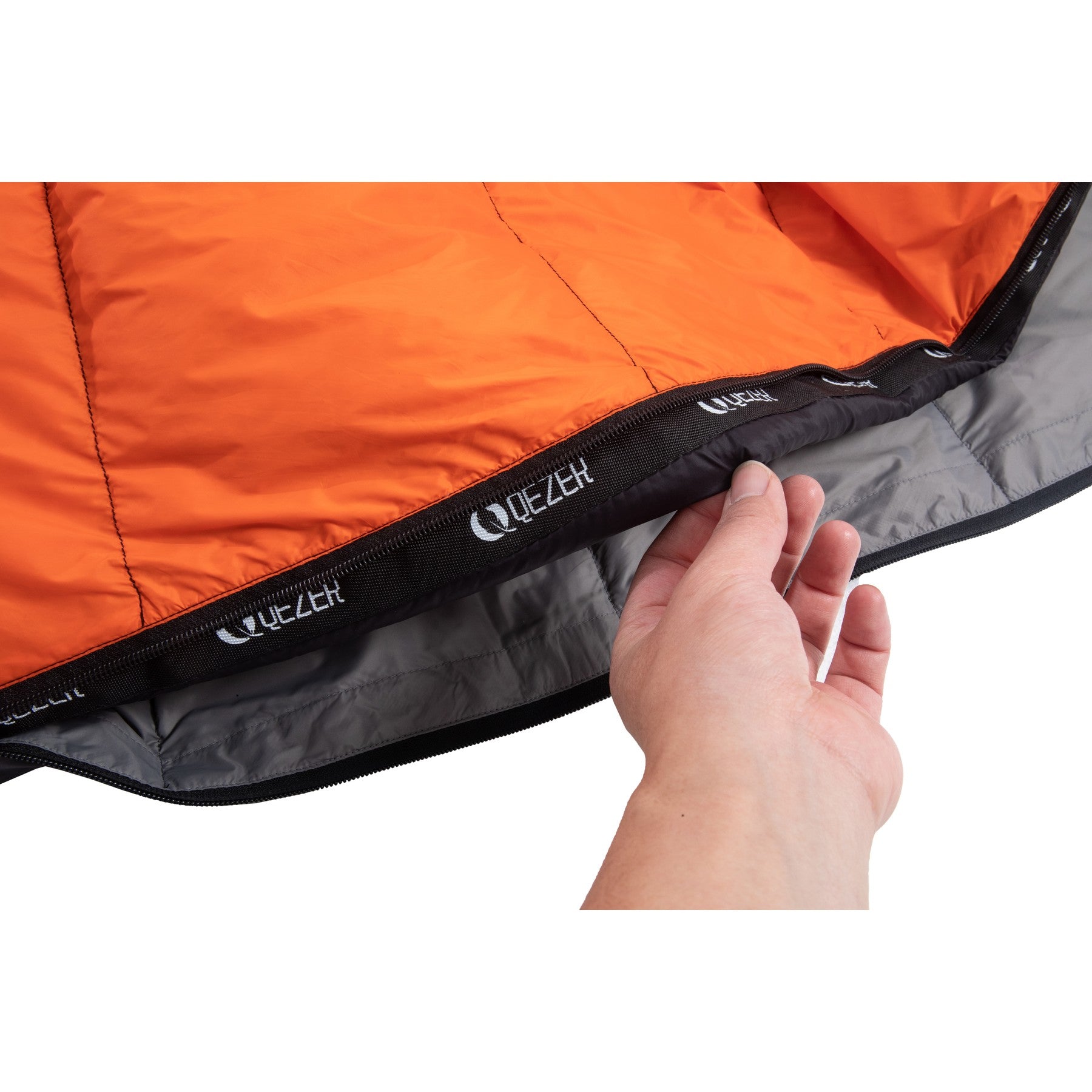 Inner fastening loop on the gray lining of QEZER double sleeping bag