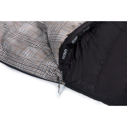 Plaid inner lining and two-way corner zipper on QEZER down sleeping bag