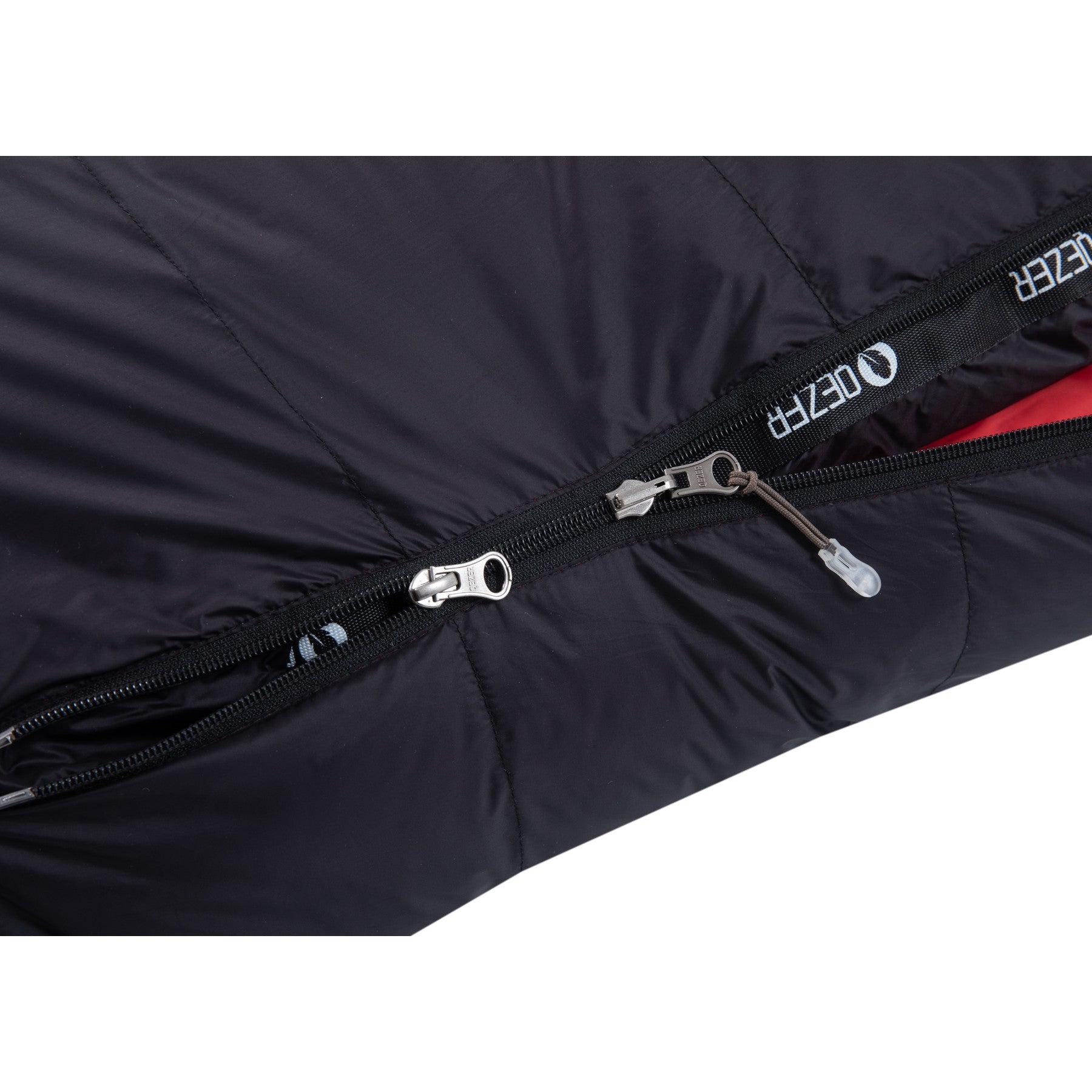 Two-way zipper sliders on QEZER black 650FP mummy down sleeping bag